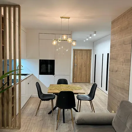Apartment Nowoczesny Z Garazem Morelova *